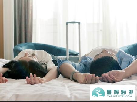 郑州龙凤胎借卵生殖中心_在同一个房间里，叉开臀部真的有助于怀孕吗？